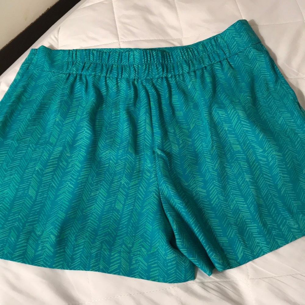 Loft shorts - Picture 3 of 3